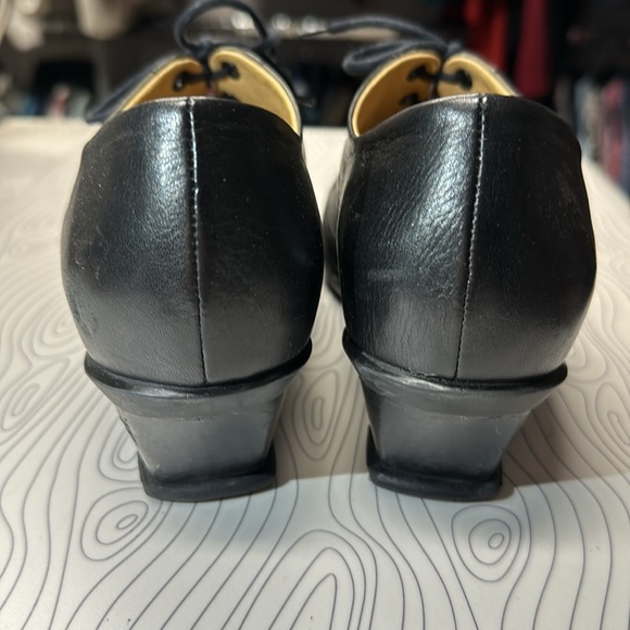 John Fluevog Black and Brown Women's Shoes - Picture 4 of 7